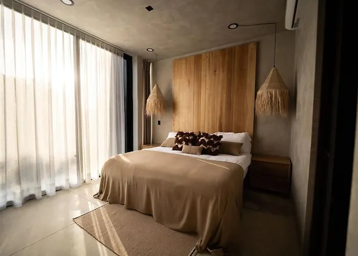 Villa Luxury Twin Villas, 4 Private Pools, 2 Rooftops, Bbq, Near