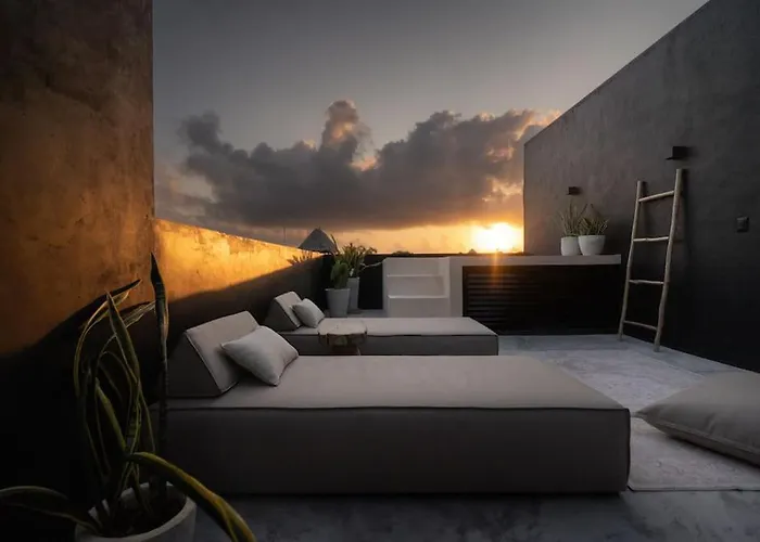 Luxury Twin Villas, 4 Private Pools, 2 Rooftops, Bbq, Near