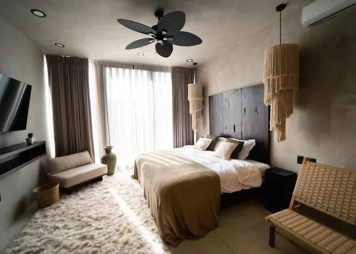 Luxury Twin Villas, 4 Private Pools, 2 Rooftops, Bbq, Near *